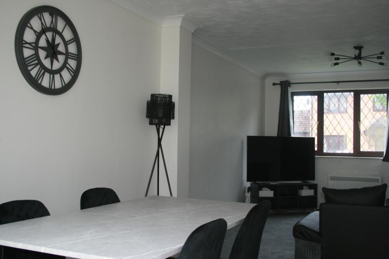 House On Cul De Sac Apartman Lakenheath Kültér fotó
