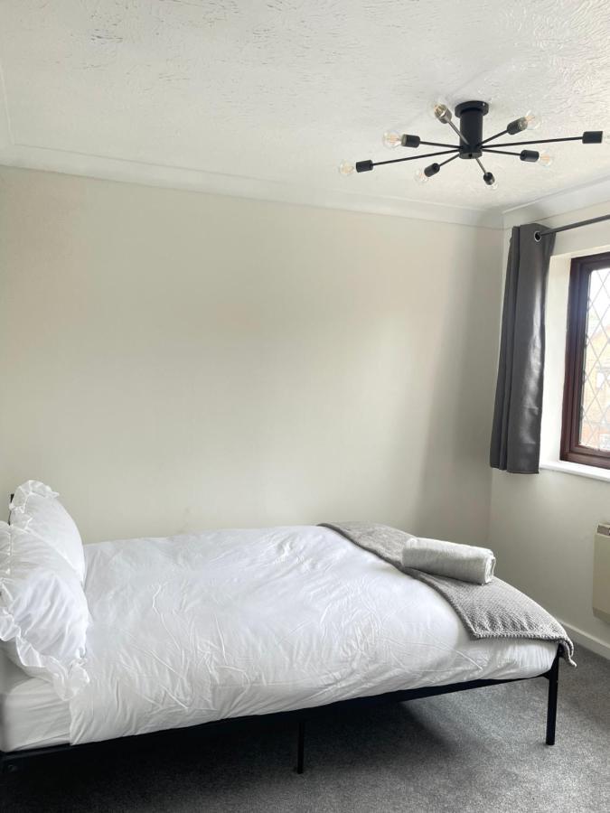 House On Cul De Sac Apartman Lakenheath Kültér fotó