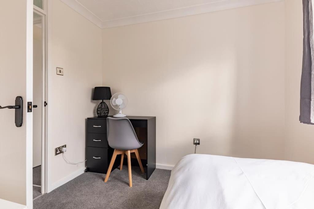House On Cul De Sac Apartman Lakenheath Kültér fotó